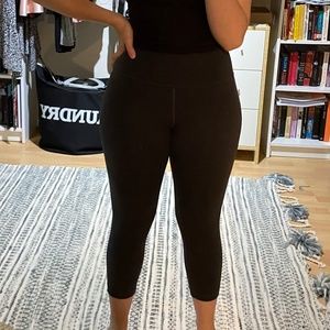 Lululemon Wunder Train High-Rise Crop 21"